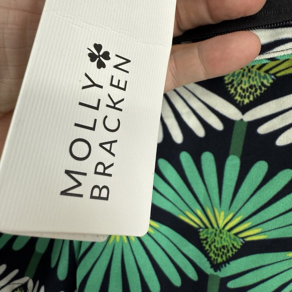 Molly Bracken Crepe Shorts Size Large Floral Green Pattern 3" inseam NWT Preppy - Picture 11 of 14
